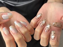 メロー(mellow)の雰囲気(ドットネイル/タイダイネイル/手描きアート/ショートネイル)