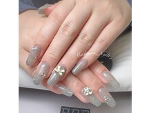 マドンナ ネイル(Madonna Nails)の雰囲気(長さ出しも◎)