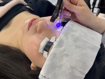 クレセント アイアンドネイル 今泉店(Crescent)の写真/LEDマツエク導入！朝のメイクをもっとラクに。24時間かわいい目元が続くマツエク。