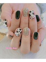 ローズ56(Rose56)/うし柄ネイル