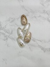 リノア(LINOA)/定額アート