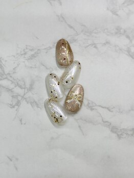 リノア(LINOA)/定額アート