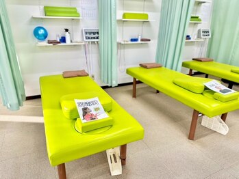 整骨院こころ 祇園院の写真/施術で変化を実感★骨格矯正専用ベッドを使った全身矯正と関節の可動域を正常化。初めての方限定2980円。