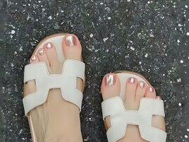 ベージュxホログラデーション