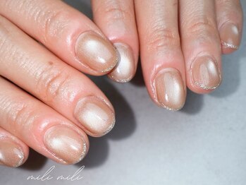 ミリ ミリ(mili mili)/マグネットネイル