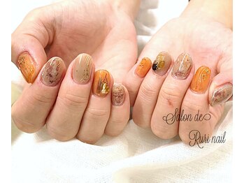 サロンドルリネイル(salon de Ruri nail)/◎ニュアンスデザイン*柄ホイル