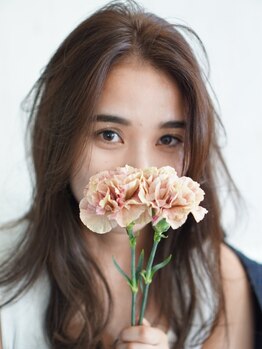 ナチュラル上品な目元にしたい