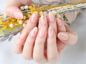 ラジュルネ(nail&eyelash La journee)の写真/魅力を引き立てる◎シンプルオフィス4980円～定額90分コース5980円等、豊富なサンプルご用意しております♪
