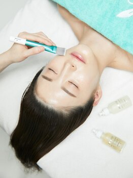 グレイスの写真/【ラミネーションピール導入】ハリと弾力のある陶器肌に！敏感肌の方も◎ほうれい線やシミしわ、毛穴ケア◎