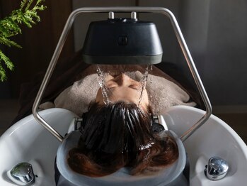 リオラ 富山店(Liora)の写真/≪ストレス社会で頑張る脳と神経を深く癒す≫微細振動、微風、香りに包まれるディープスリーブヘッドスパ♪