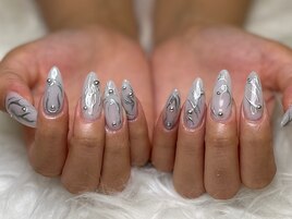 ネオトライバル海外ネイル