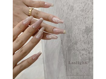 ラズライト(Laslight)/大人きれいめネイル