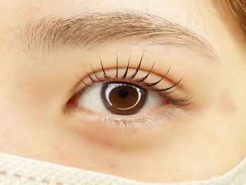 カレン(Karen)/ラッシュリフト