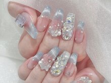 ラビィ(Raviy)/マグネットネイル