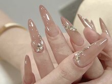 モアグラム 大宮東口店(More Glam)の雰囲気（色っぽワンホンネイルで上品に。[韓国ネイル/ワンホンネイル]）