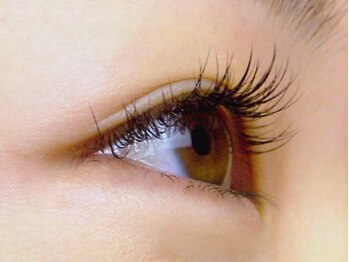 レヴィー(Revie)/アイラッシュデザイン