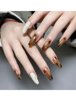 クイーンズビューティーサロン 新宿本店(Queen's beauty salon)/チップアートやり放題&つけ放題