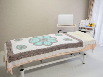 ニュイブラーシュ(nuit blanche)/