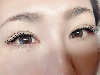 エン(en.)の写真/“似合う”を叶えるオーダーメイドデザイン★一人ひとりの目元にフィットし目元の“個性”を美しく引き出す