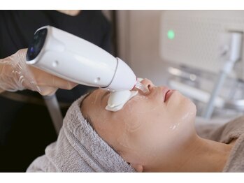 トリプルエー(AAA)/