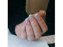 マグネットとフレンチネイル