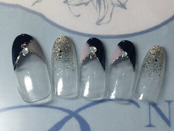 ネイルサロン リリオ(Nail Salon Ririo)/大人フレンチネイル
