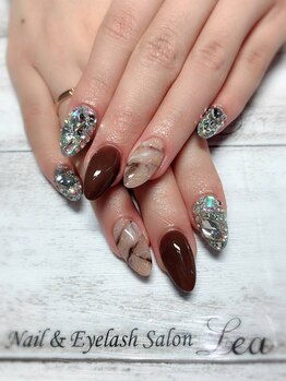 ネイルアンドアイラッシュサロン レア 千葉店(Lea)/アート6本付スカルプ