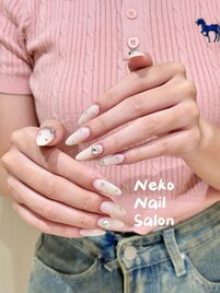 ちゅるん　ネーディーネイル