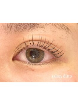 特別な日に合う華やかな目元にしたい