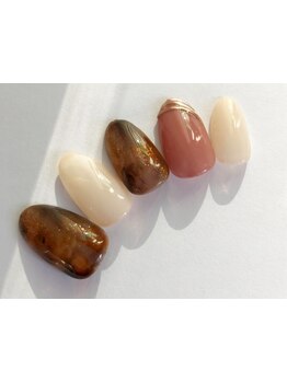 シンプル系（オフィス・日常）が得意