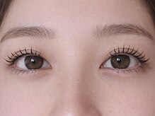 モルレーヴ(MOLREVE)/韓国風束感で垢抜け目元