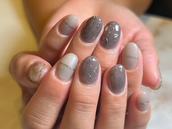 スリープラス(THReee+)/
