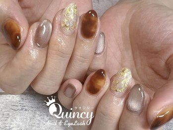 クインシー(Quincy)/120分持ち込みネイル
