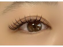 リスドーレ(Lys dor'e)/マツエク　人気の束感まつ毛