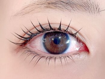 アラーナサロン 上野店(Arana salon)の写真/仕事帰りにも気軽に寄れるまつ毛サロン!疲れた目元をぱっちり華やかに印象チェンジ♪美しさをアップデート!
