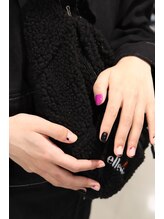 キダチ(Kidati)/ワンカラーフレンチＭＩＸネイル