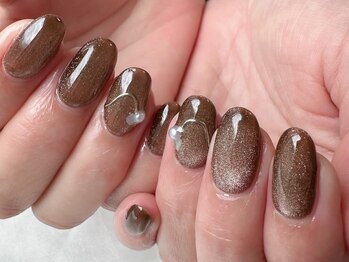 ぷるぷるマグネットネイル　