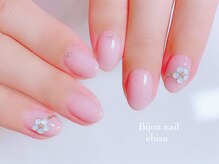 ビジュネイル(Bijou nail)/☆5980☆シックなフラワー