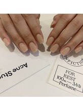 ムーイ 外苑前(mooi.)/beige one color