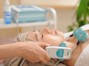 クィーンリッチ(Queen-Rich)/キレイ整体フェイシャル