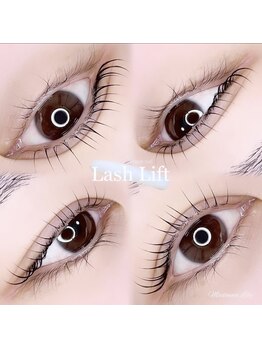 マドンナリリー(Madonna Lily)/絶妙なカール感でお上品に♪