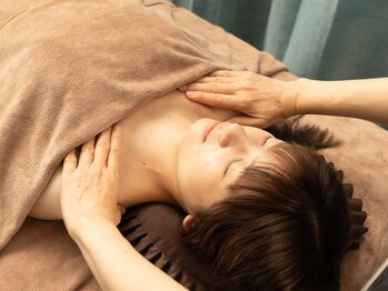 牡丹の写真/あの頃の輝く水光肌へ。完全個室で小顔＆デコルテケア×パール美白パックでお手軽エイジングケア♪