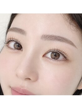ルクール(LE COEUR)の写真/【仕上がりの美しさに自信あり◎】眉とまつげパーマのセットですっぴんでも可愛い☆お悩みはご相談下さい♪