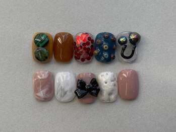 ネイルアンドアイラッシュ アールイー(Re)/