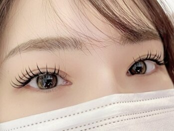 ルーカス(Lucas)の写真/【迷ったらこれ◎】マツエク人気No.1★LEDマツエクMiss eyed’olフラットラッシュ120本・150本・200本