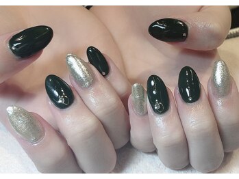 ジェイノヴァール(Jnovart)/