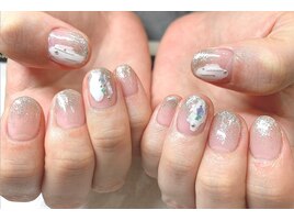 塗りかけネイル