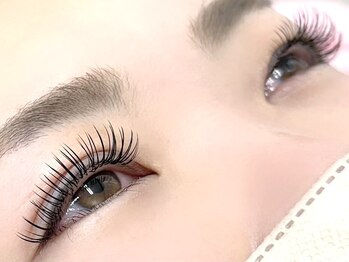 ミニョンアイラッシュデザインサロン 金剛店の写真/圧倒的高持続★【LEDマツエク】約2秒でグルーが完全硬化!スグ洗顔OK!敏感な目元にもお薦めの『次世代技術』