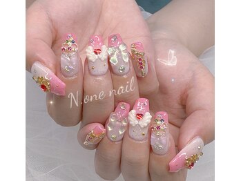 エヌワンネイル(N.one nail)の写真/話題のパーツも種類豊富◎海外輸入のパーツ、ストーン多数♪オシャレな指先で気分もUPすること間違いなし！