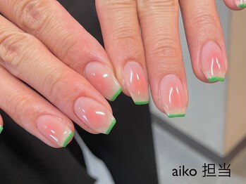 チークネイル スキニーフレンチ